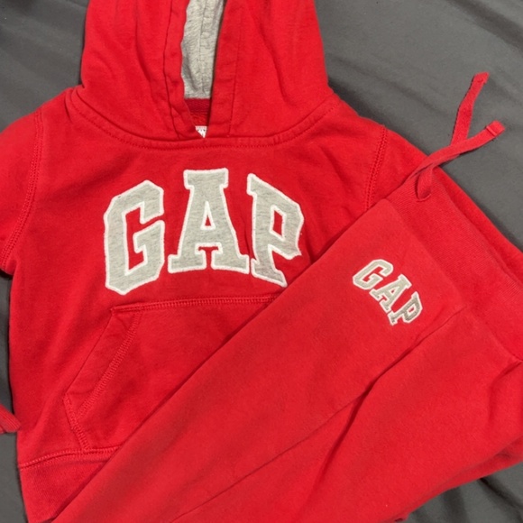 👶 GAP 2T Hooded Sweatshirt + Jogger Set - Picture 3 of 4
